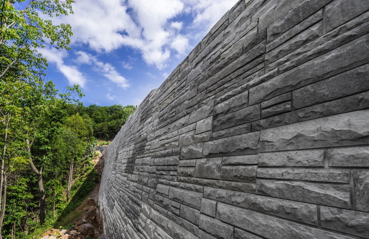 Tennessee Foothills Parkway Retaining Wall